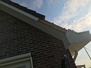 Windveren vervangen en woning gelakt met Sigma Schildersbedrijf Dreijer Beerta