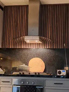 Van eikenkleur naar licht & modern - woonkeuken make-over Schildersbedrijf Dreijer Beerta